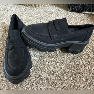 Black Chunky Loafers
